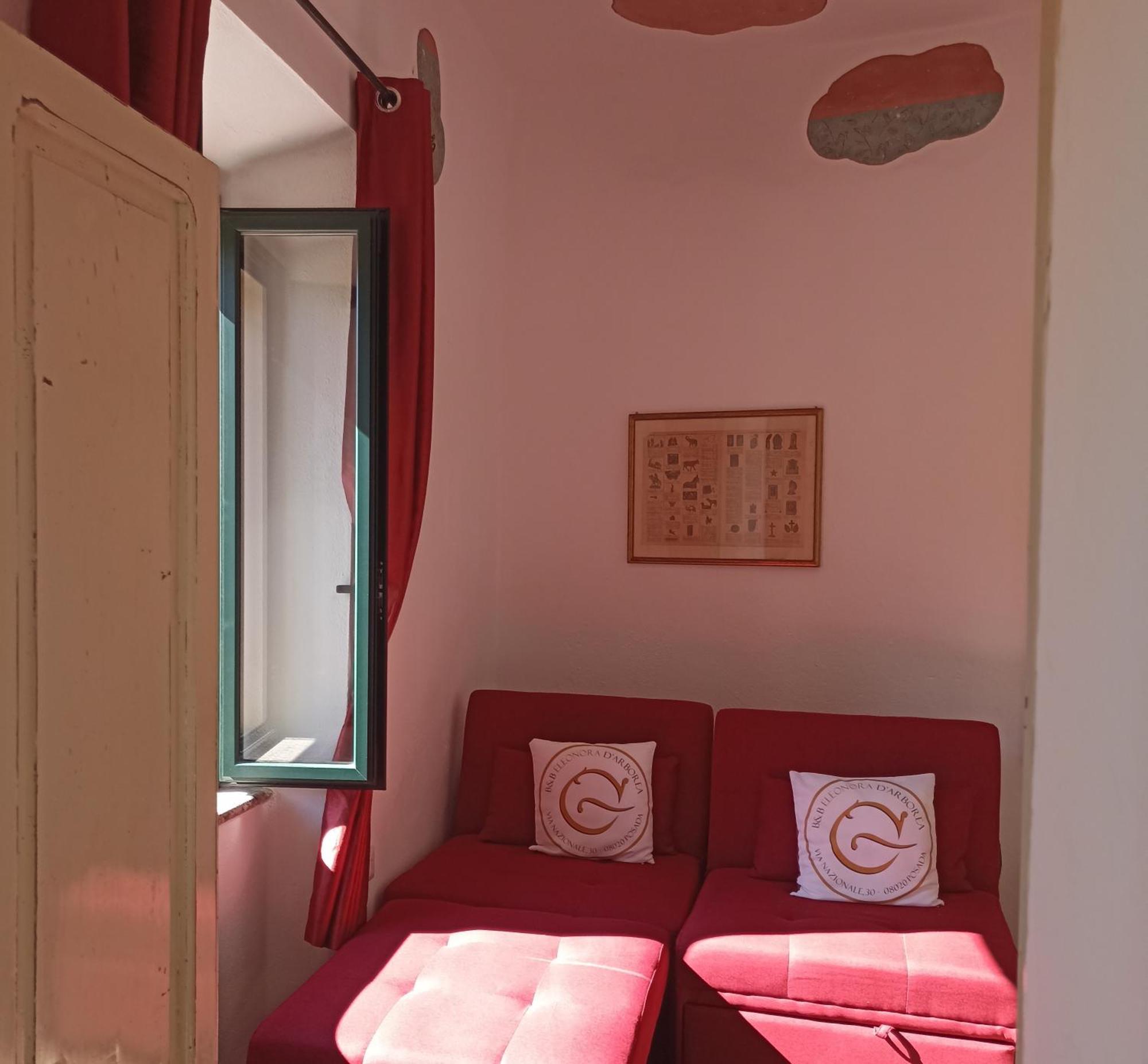 B&B Eleonora D'Arborea, Centro Storico Посада Экстерьер фото