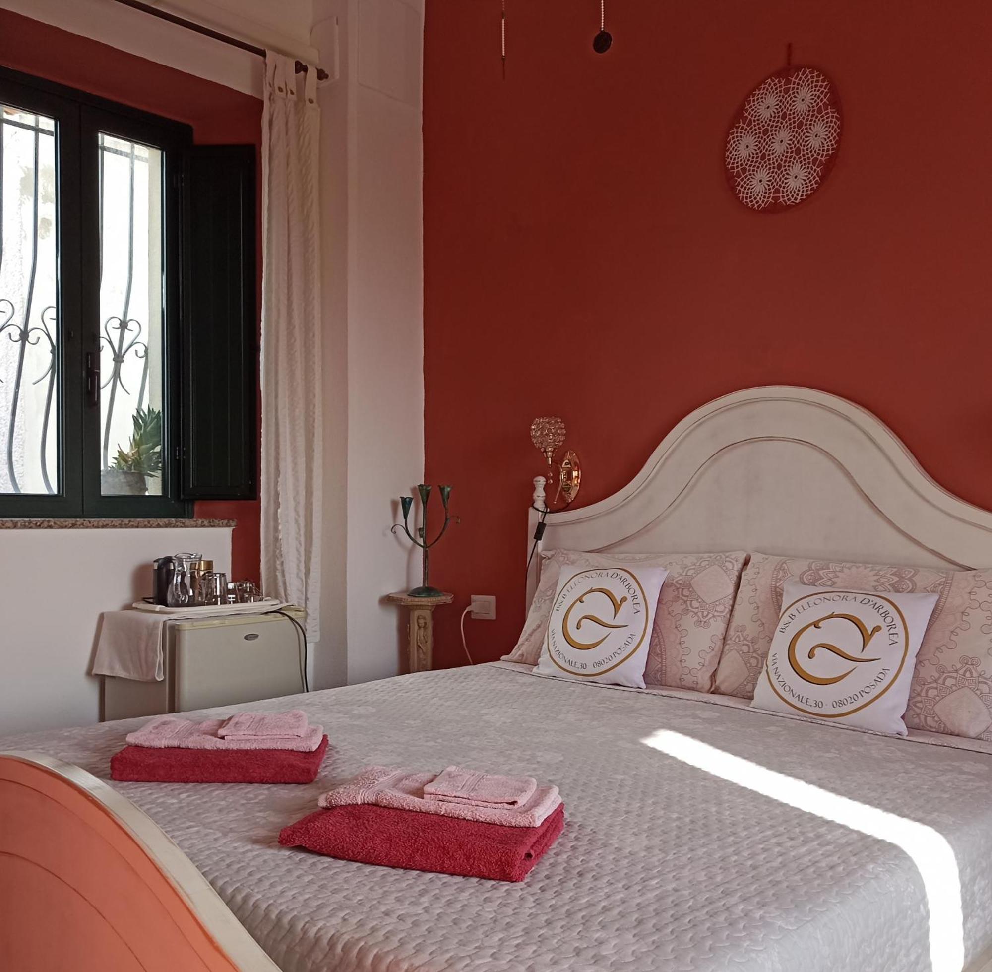 B&B Eleonora D'Arborea, Centro Storico Посада Экстерьер фото