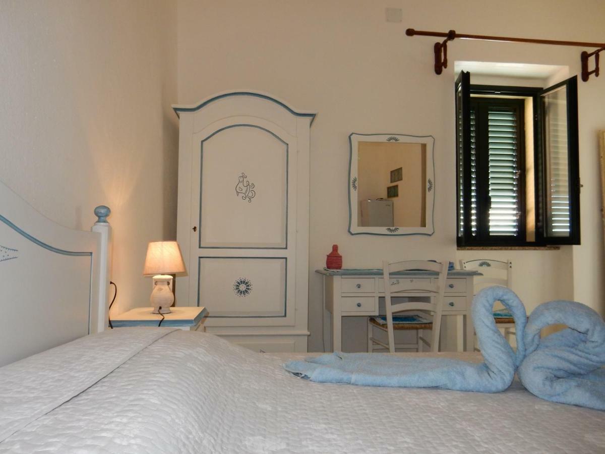 B&B Eleonora D'Arborea, Centro Storico Посада Экстерьер фото